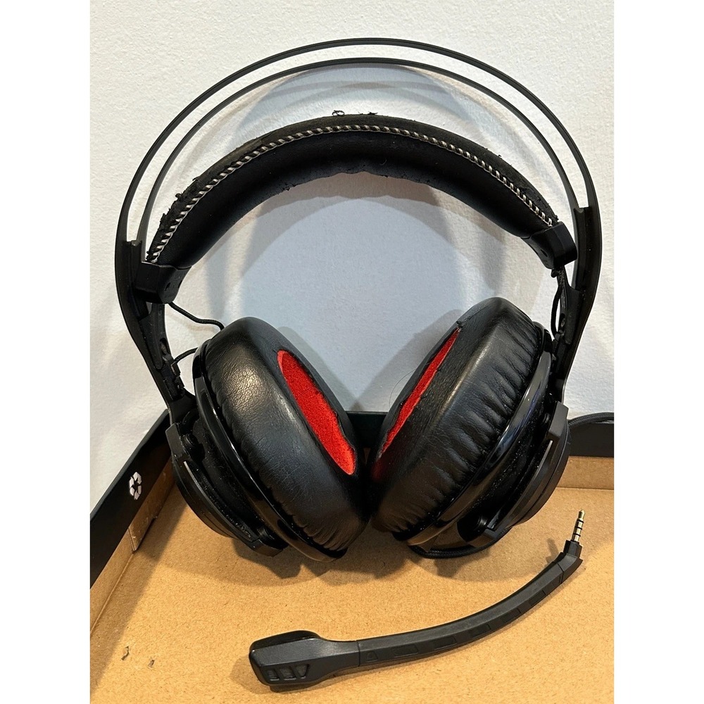 HyperX HX-HSCR-BK/NA Cloud Revolver Wired Gaming‎ Headset for PC & PS4 Headset - Picture 10 of 16